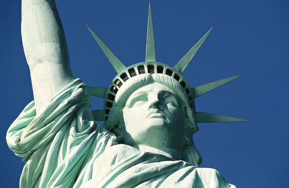 行政書士として産業廃棄物処理に関する事をはじめご相談者様の手続きを代行